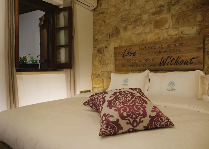 Serenity Boutique House *