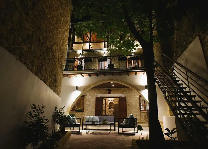 Serenity Boutique House ヴィラ Vouni