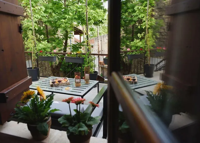 Serenity Boutique House